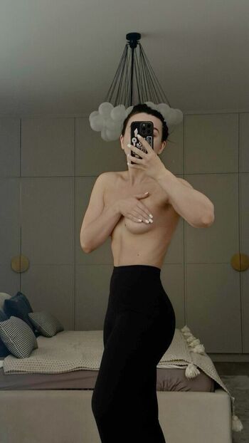 Full leaked Glazalinkaaa private onlyfans photo