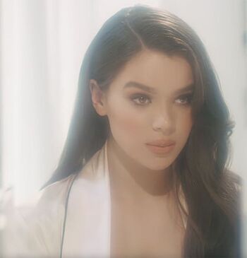 Full leaked Hailee steinfeld page private onlyfans photo