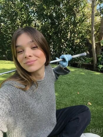 Full leaked Hailee steinfeld  page private onlyfans photo