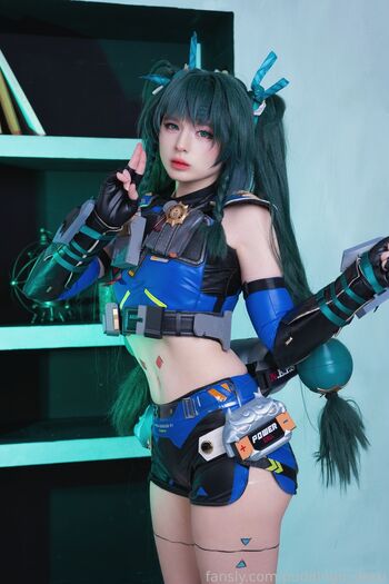 Hina_Airi
