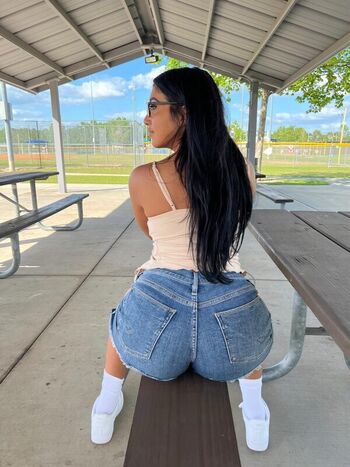 Full leaked Ivana khalifa private onlyfans photo