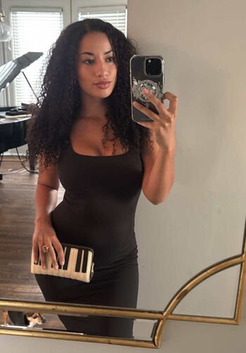 Full leaked Ivorionyx private onlyfans photo