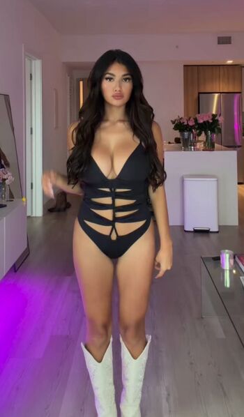 Full leaked Jasmine lillyyyy  page private onlyfans photo