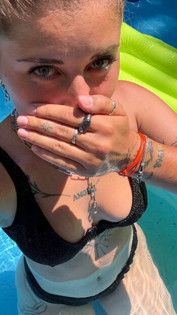 Full leaked Nude muse / private onlyfans photo