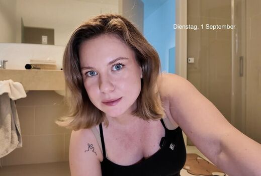 Full leaked Site type shein/ private onlyfans photo