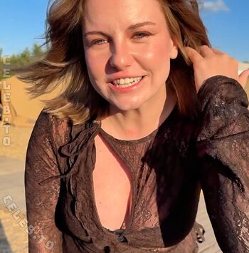 Full leaked Kellymissesvlog page private onlyfans photo