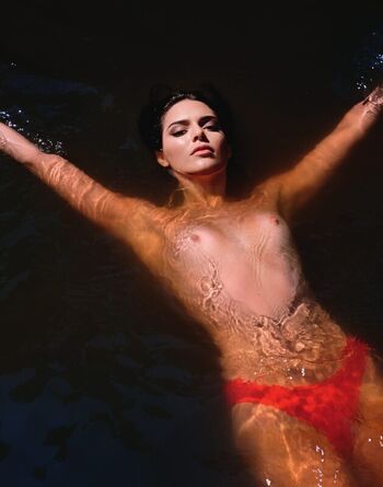 Full leaked Kendall jenner  page private onlyfans photo