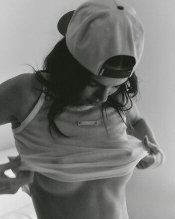 Full leaked Kendall jenner  page private onlyfans photo