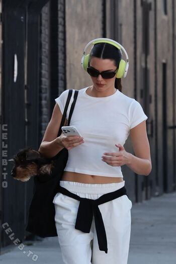 Full leaked Kendall jenner page private onlyfans photo