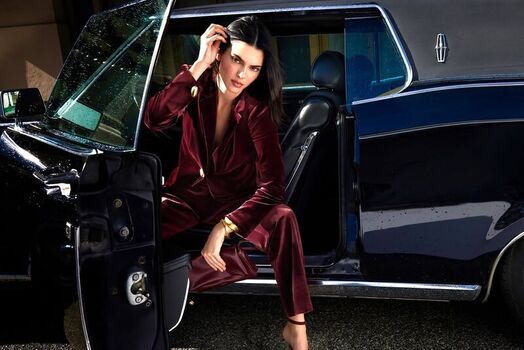 Full leaked Kendall jenner  page private onlyfans photo