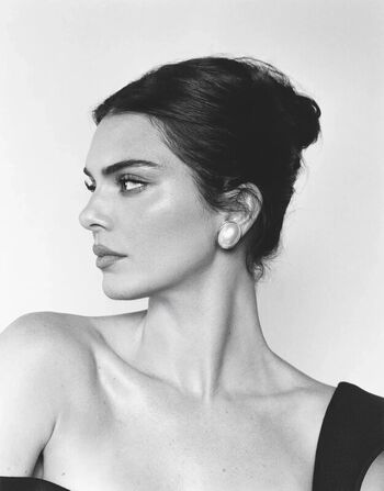 Full leaked Kendall jenner  page private onlyfans photo