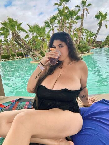 Full leaked Kendall moon private onlyfans photo