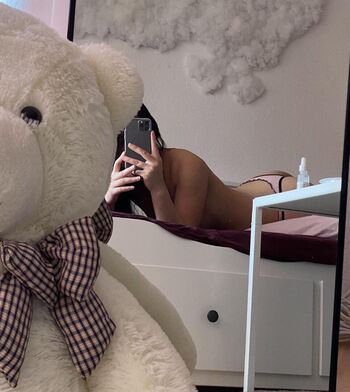 Full leaked Kikipearl private onlyfans photo