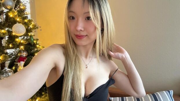 Full leaked Retrousse tits/ private onlyfans photo