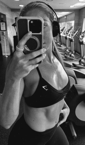 Full leaked Lainey reid page private onlyfans photo