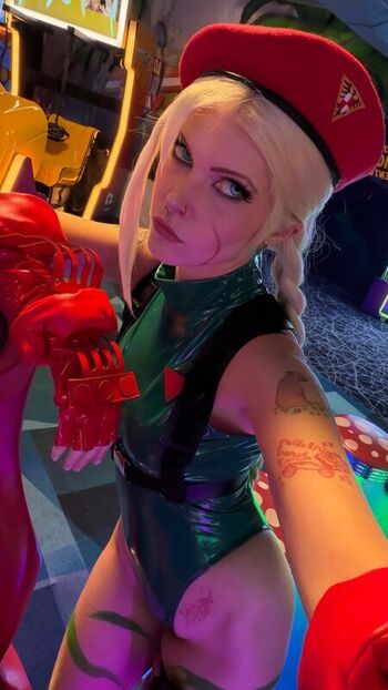 Full leaked Lawlietigerpony private onlyfans photo