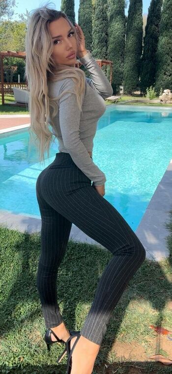 Full leaked Lera koldomasova page private onlyfans photo