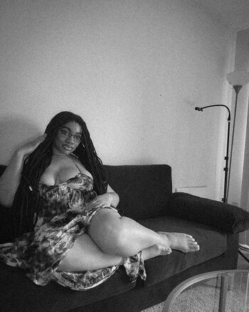 Full leaked Lockedhoneyprincess private onlyfans photo