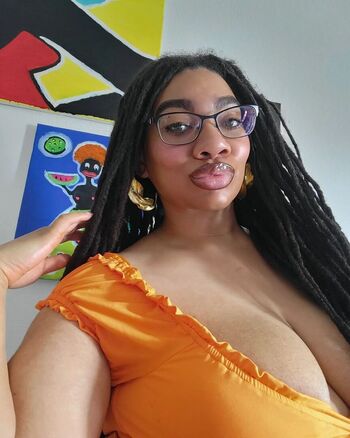 Full leaked Lockedhoneyprincess private onlyfans photo