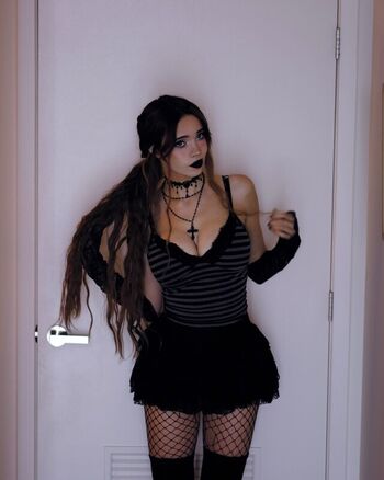 lydiaviolet