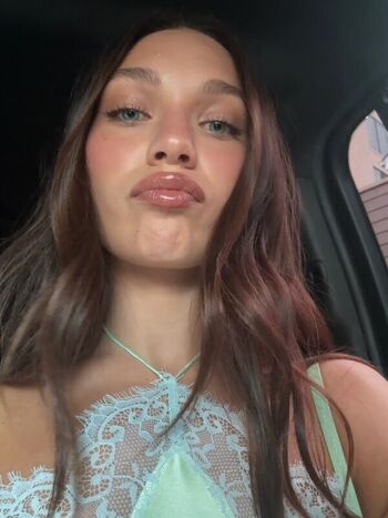 Full leaked Maddie ziegler  page private onlyfans photo