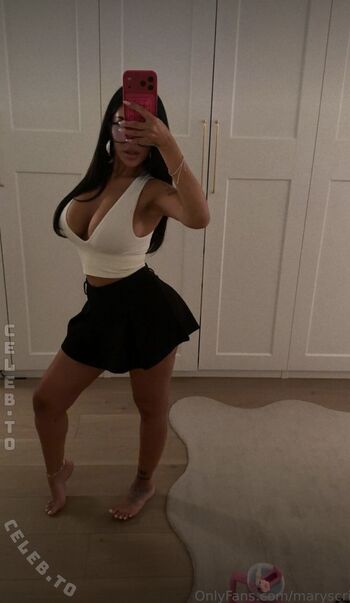 Full leaked Maryscrib private onlyfans photo