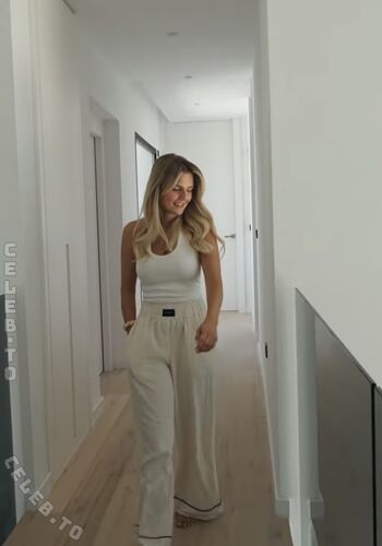 Full leaked Melina msxou  page private onlyfans photo