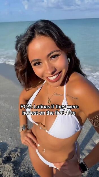 Full leaked Mexican girls page private onlyfans photo