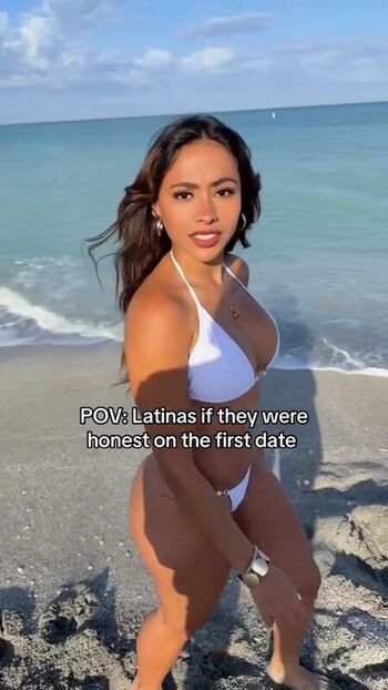 Full leaked Mexican girls page private onlyfans photo