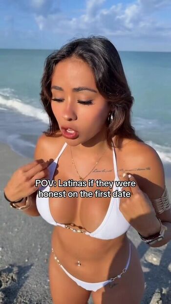 Full leaked Mexican girls page private onlyfans photo