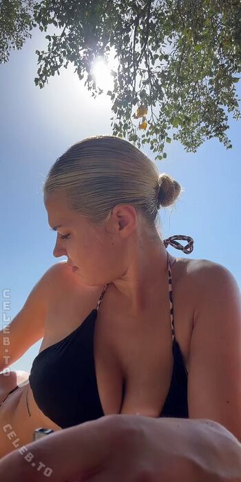 Full leaked Michakgu page private onlyfans photo