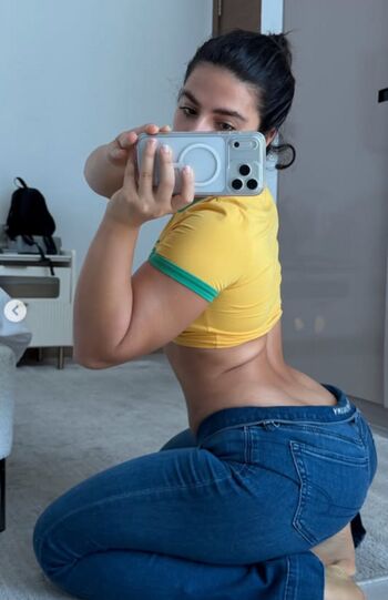 Full leaked Mira huseyin private onlyfans photo