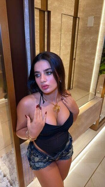 Full leaked Mira huseyin private onlyfans photo