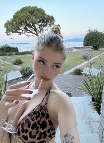 Full leaked Moechtegernmieze private onlyfans photo
