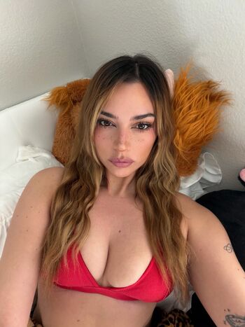 Full leaked Peachyxdreams/ private onlyfans photo