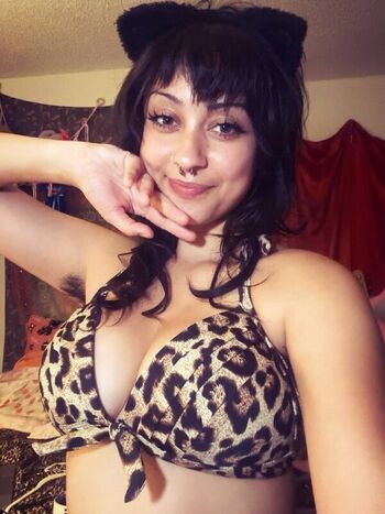Full leaked Genevajuniper/ private onlyfans photo