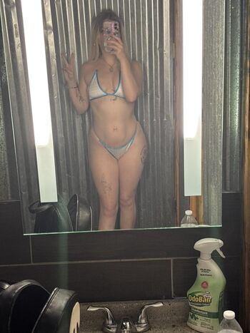 Full leaked Peachesprem private onlyfans photo