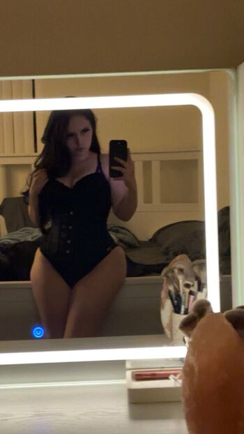 Full leaked Petiteandsweet private onlyfans photo