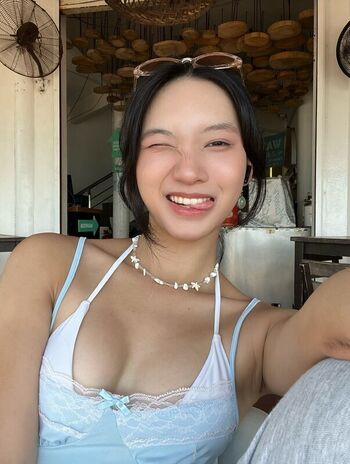 Full leaked Reiqi chua page private onlyfans photo
