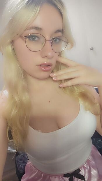 Full leaked Reject group private onlyfans photo