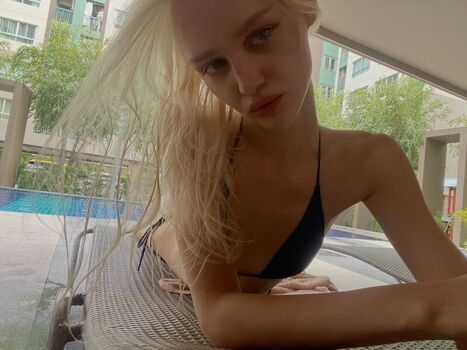 Full leaked Russian girls page private onlyfans photo
