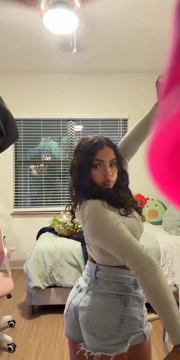 Samanthaxiloee