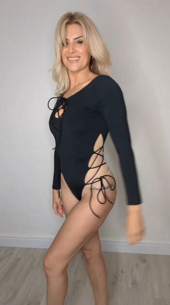Sarah Jayne Dunn
