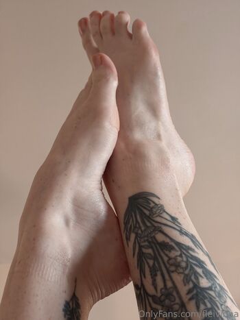 Full leaked Kitticosmic/ private onlyfans photo