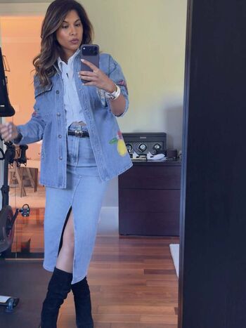 Full leaked Sheena melwani private onlyfans photo