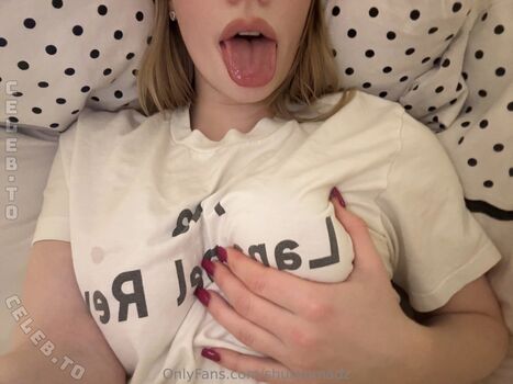 Full leaked Shutupmelissa  page private onlyfans photo