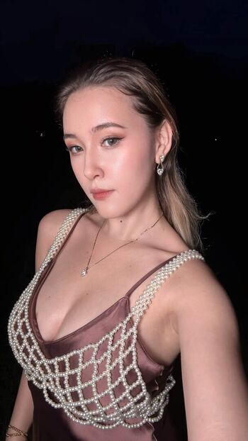 Full leaked Skwid private onlyfans photo