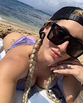 Full leaked Sky kinz private onlyfans photo