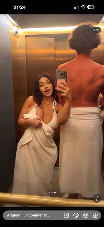 Slim Women With A Big Ass