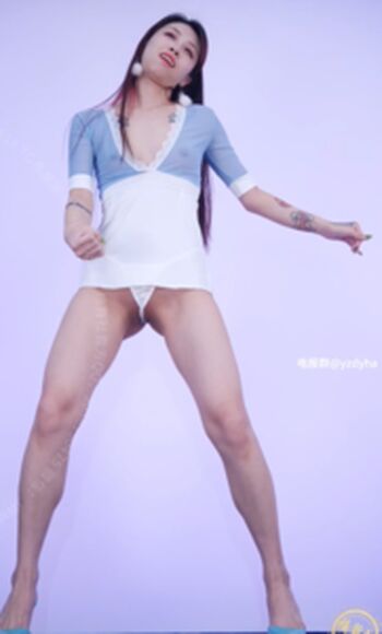 Full leaked Slutty asian dancers page private onlyfans photo